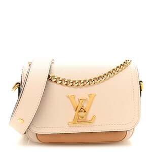 Louis Vuitton Grained Calfskin Lockme #268274L19B